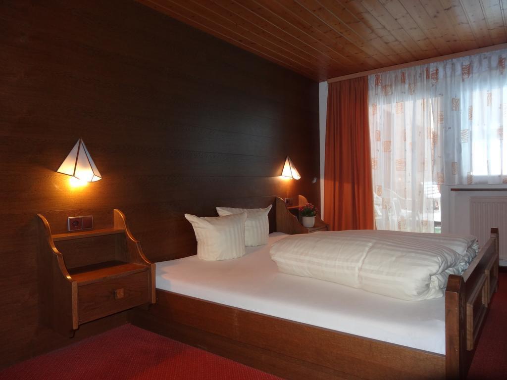 Koeflerhof Appartements Sankt Leonhard im Pitztal Quarto foto